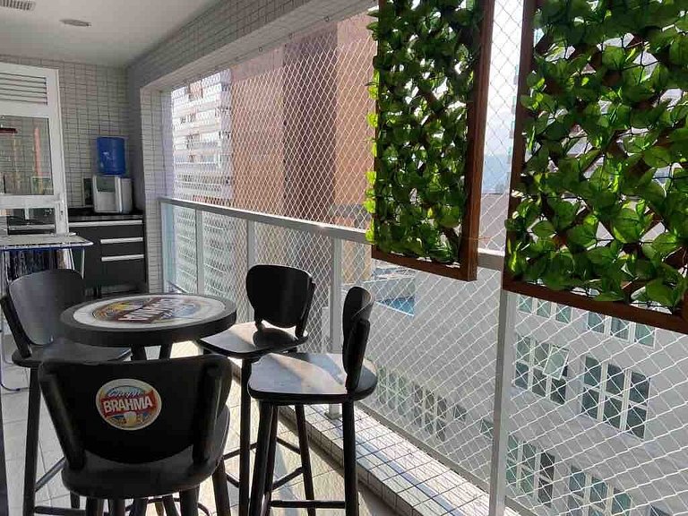 Lazer completo com piscina e sauna no Gonzaga