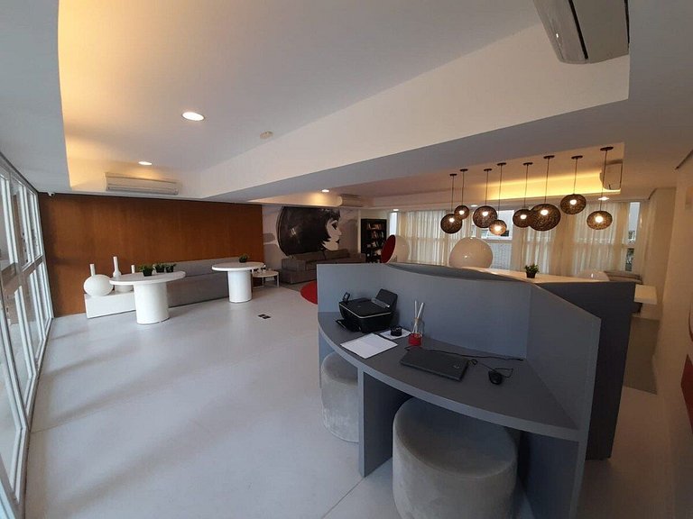 Lazer completo com piscina e sauna no Gonzaga