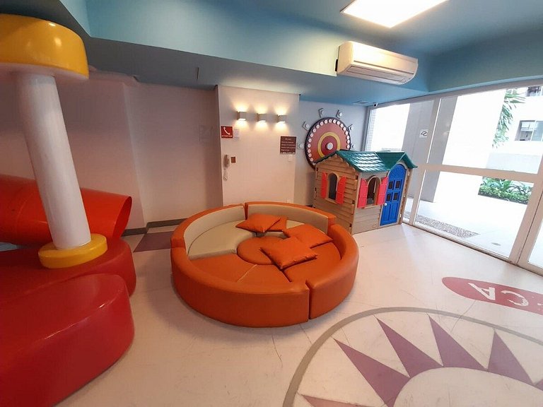 Lazer completo com piscina e sauna no Gonzaga