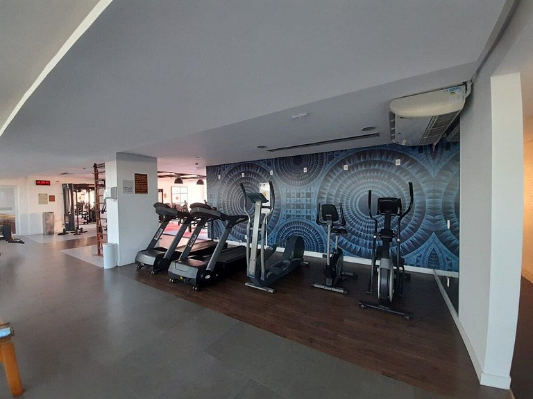 Lazer completo com piscina e sauna no Gonzaga