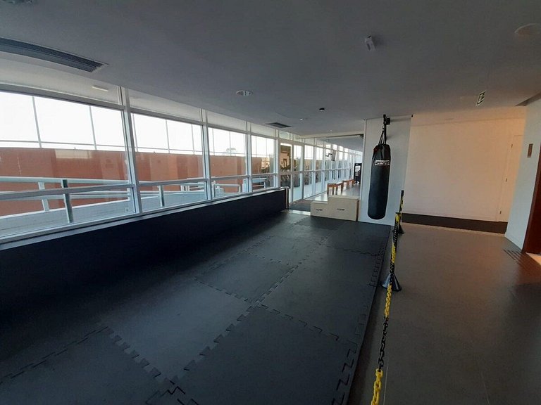 Lazer completo com piscina e sauna no Gonzaga