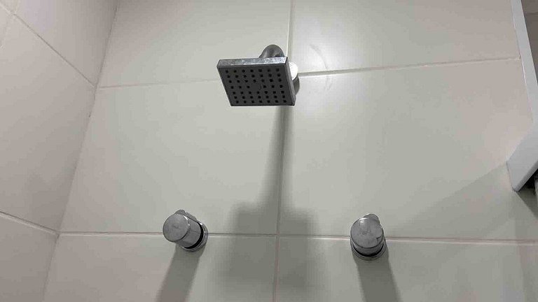 Lazer completo com piscina e sauna no Gonzaga