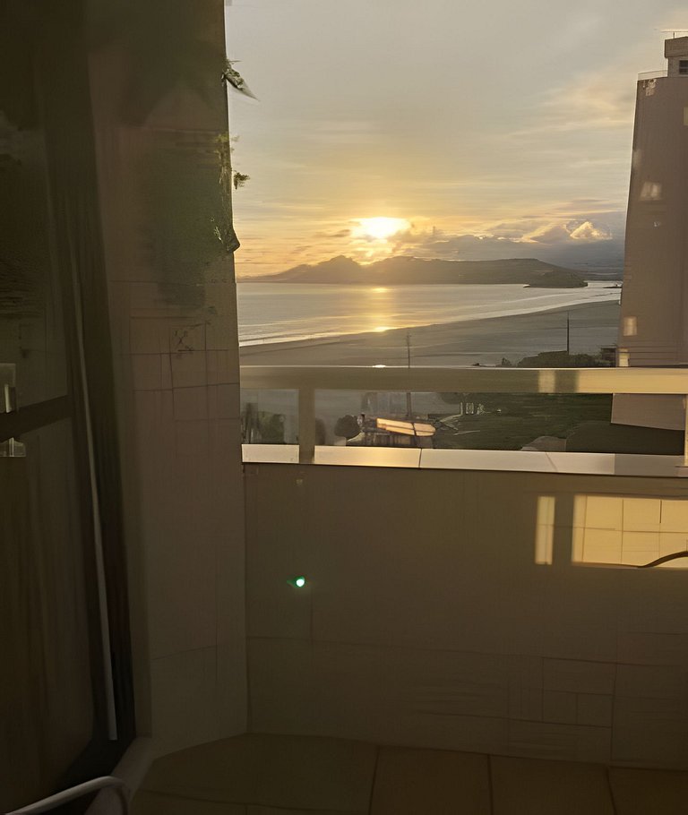 SHB - Melhor prédio de Santos! Vista para o mar!