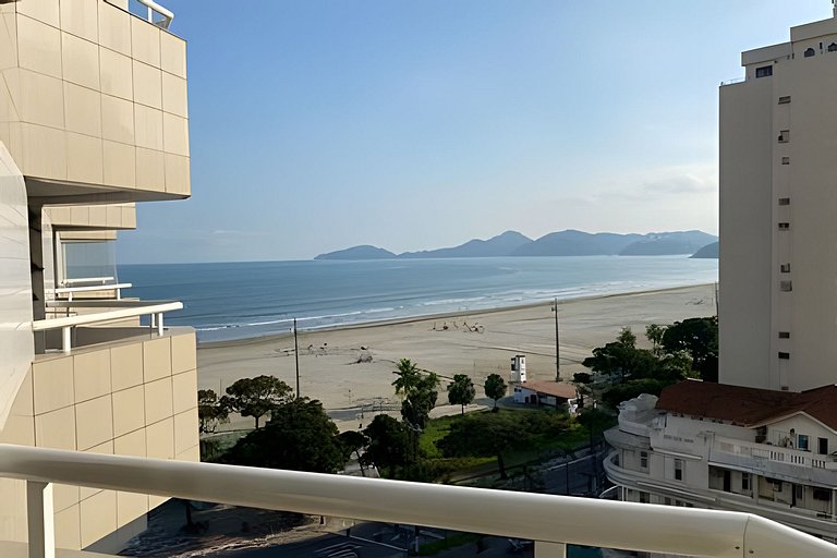Pé na Areia:  Refúgio com vista mar no Gonzaga