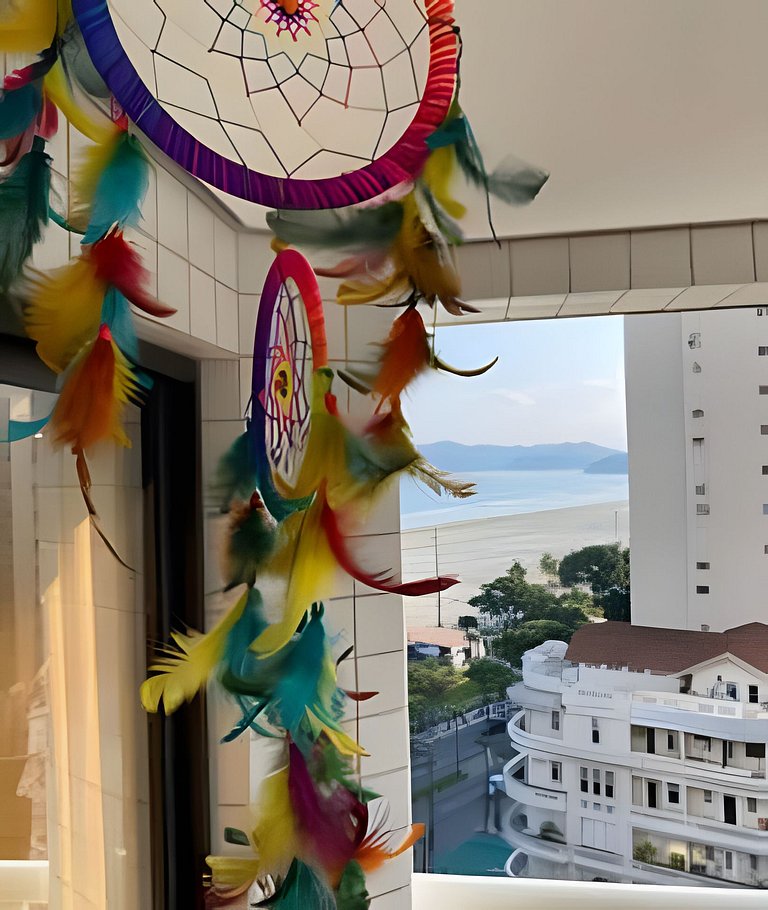 Pé na Areia:  Refúgio com vista mar no Gonzaga