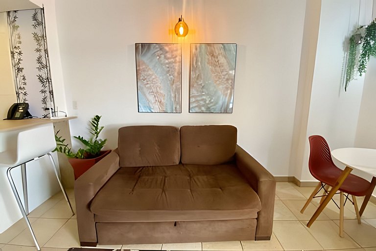 Encantador com vista mar, piscina, e wi-fi !