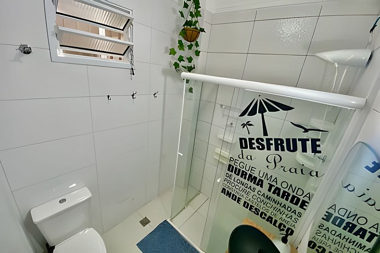 SHB - Pé na areia em Pitangueira, Guaruja