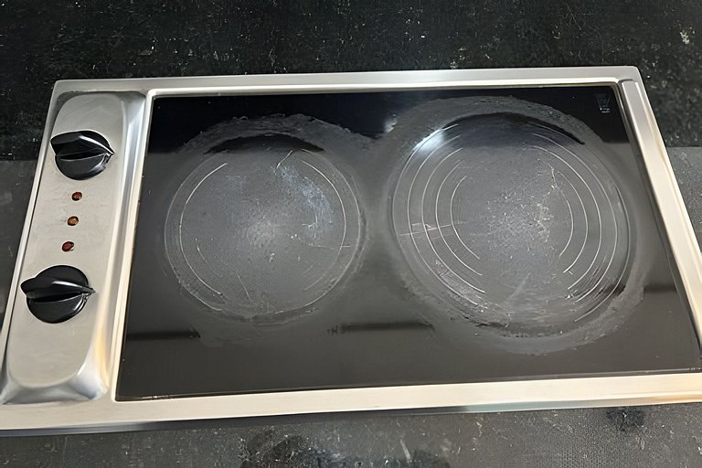 SHB - Flat no melhor de Santos. Pé na areia!