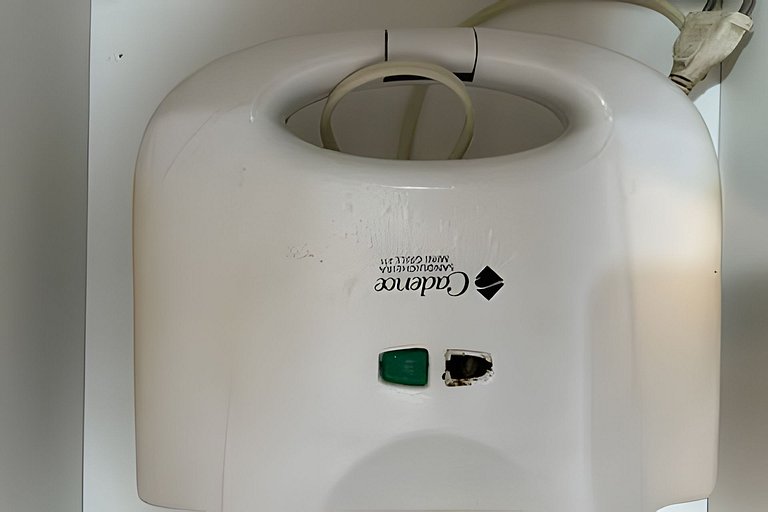 SHB - Flat no melhor de Santos. Pé na areia!