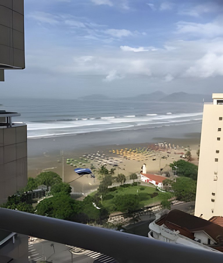 "Serenidade Marítima: Vista Impressionante