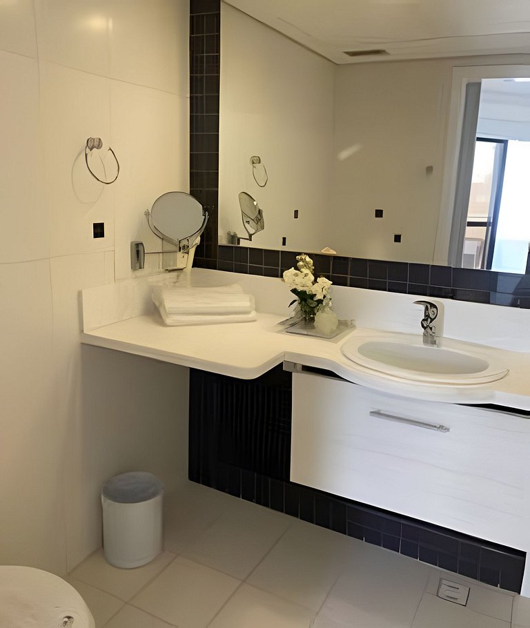 SHB - Serenidade Marítima: Vista Impressionante