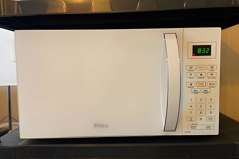 SHB - Azul Infinito: Sua Janela para o Mar