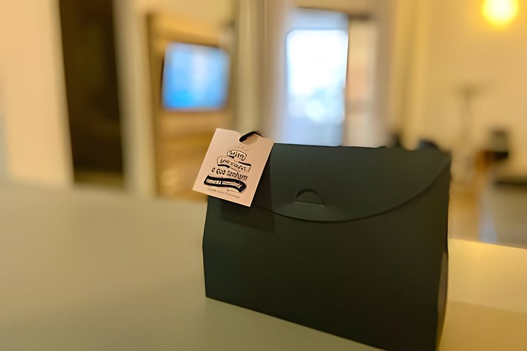 SHB - Flat beira-mar no Gonzaga p/ família!