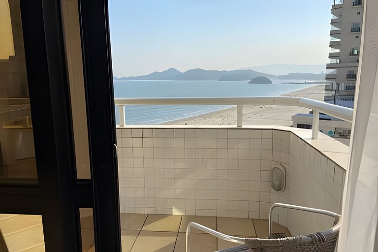 SHB - Paraíso Frente ao Oceano: Vista Deslumbrante