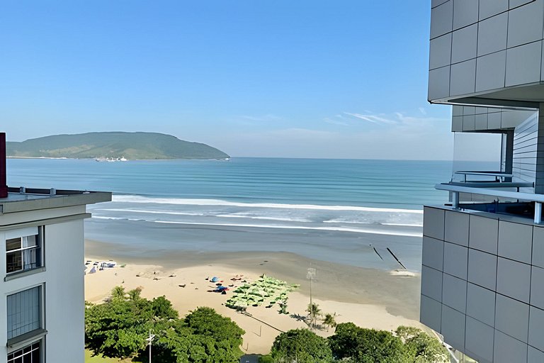 Lindo apartamento frente a praia!