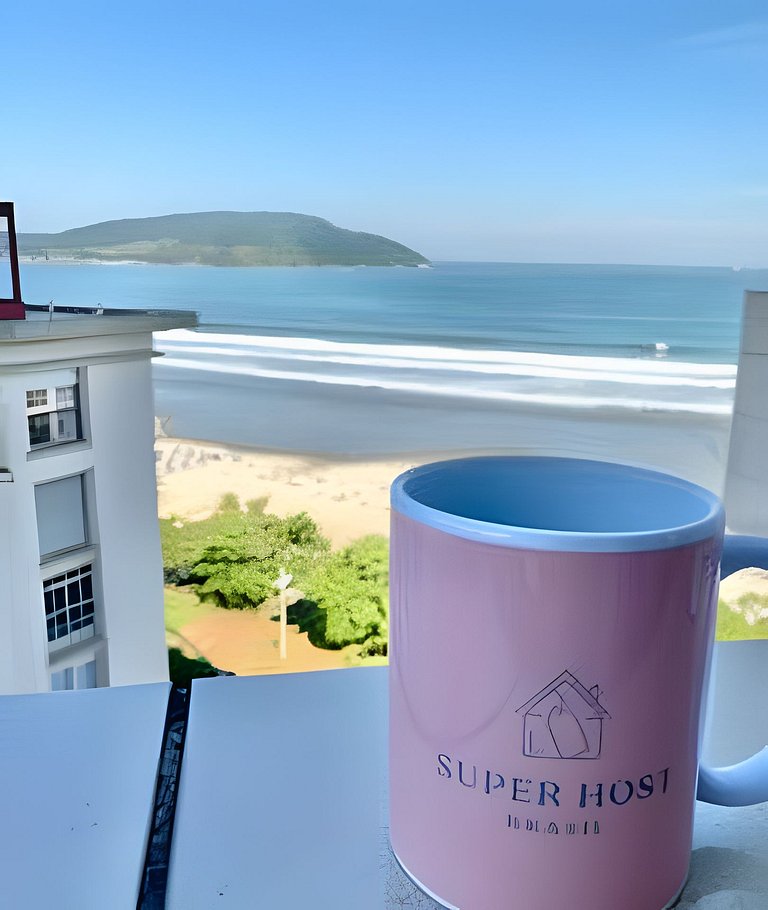 SHB - Lindo apartamento frente a praia!