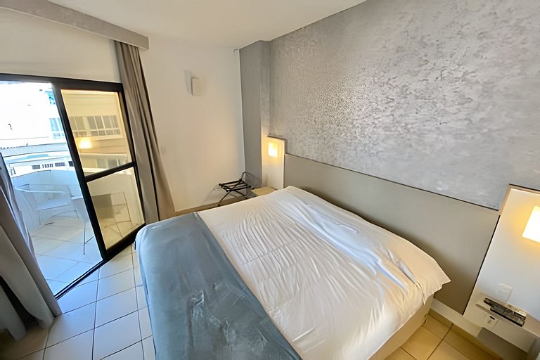 SHB - Lindo apartamento frente a praia!