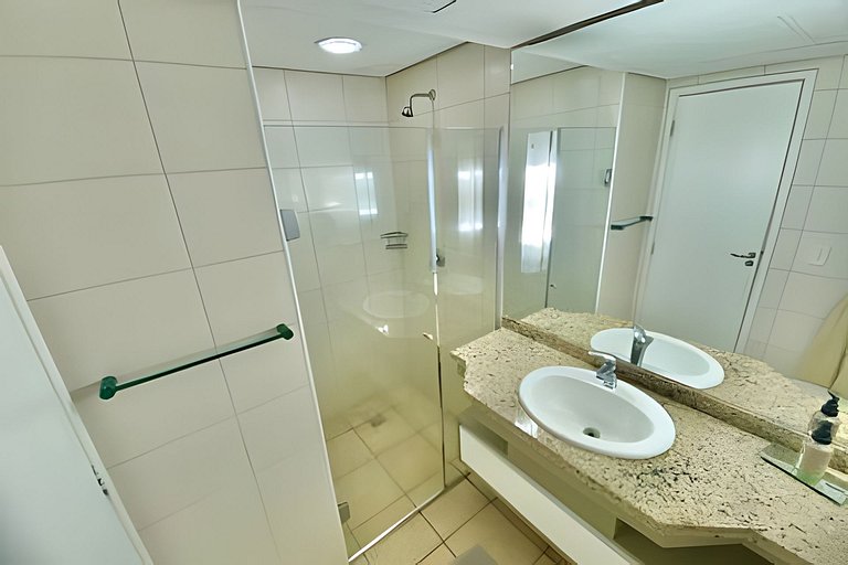 SHB - Lindo apartamento frente a praia!