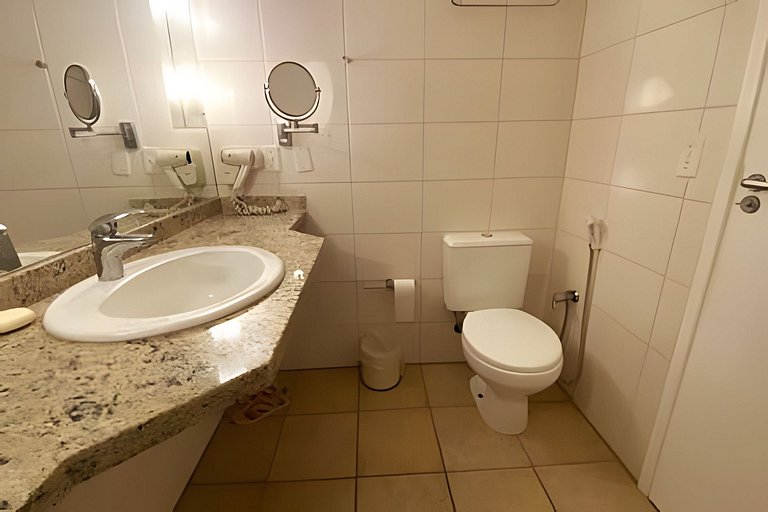 SHB - Frente a praia com vista mar