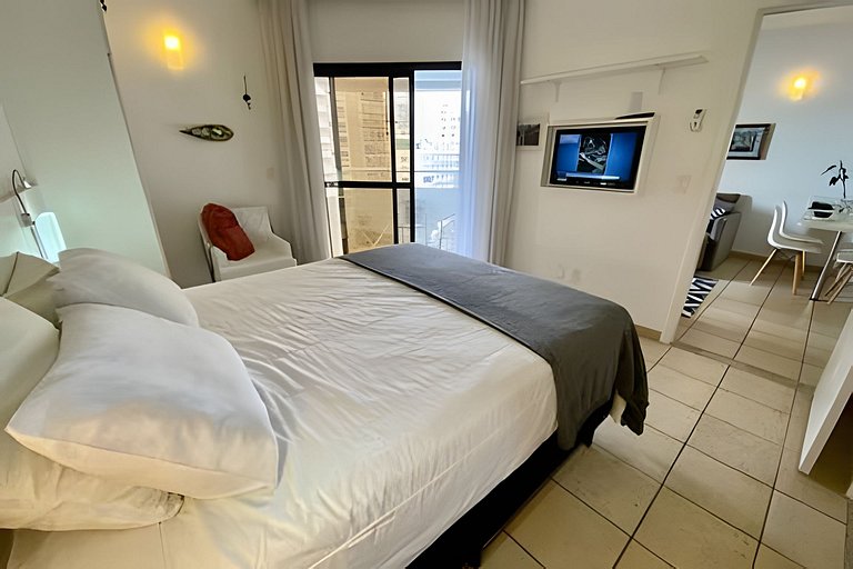 SHB - Piscina, vista mar e “pé na areia” em Santos