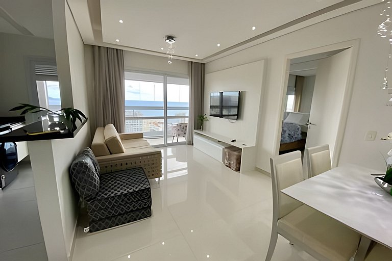 Requinte, vista mar, sauna e piscina!