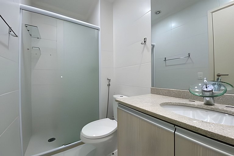 Requinte, vista mar, sauna e piscina!