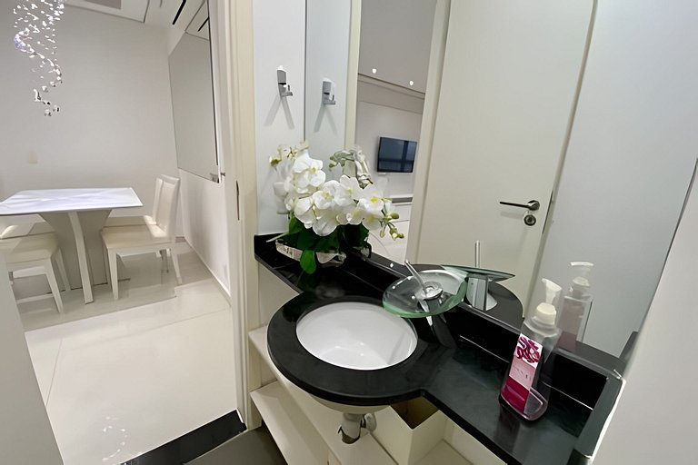 SHB - Requinte, Vista ao Mar, Sauna e Piscina!