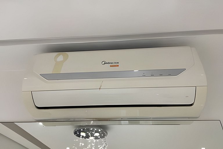 Requinte, vista mar, sauna e piscina!