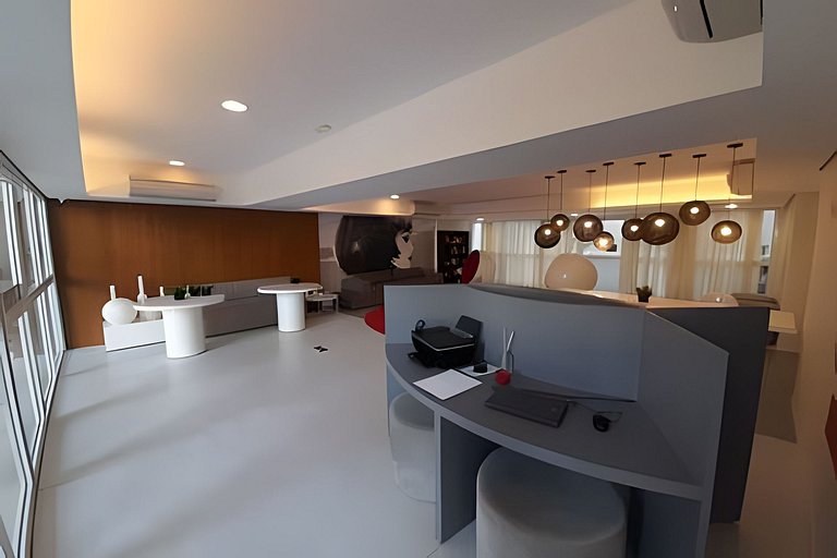 Requinte, vista mar, sauna e piscina!