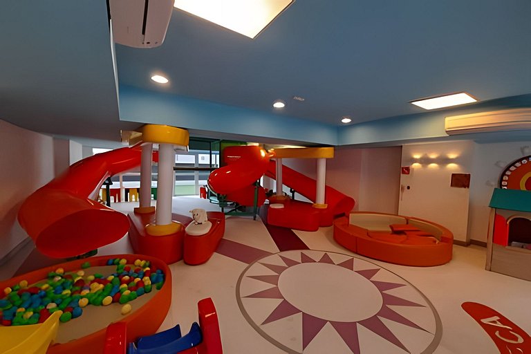 Requinte, vista mar, sauna e piscina!