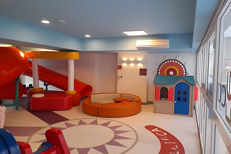 Requinte, vista mar, sauna e piscina!
