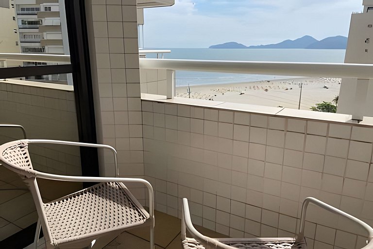 Dois quartos e sacada vista mar no Gonzaga