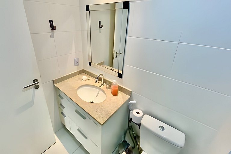 No coração do Gonzaga com piscina e lazer completo