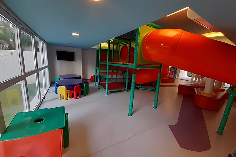 No coração do Gonzaga com piscina e lazer completo