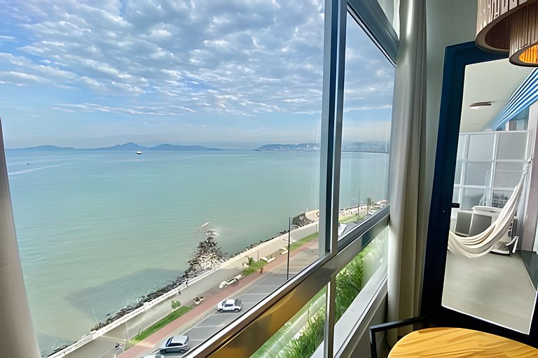 SHB - Golden Dawn: Sofisticação e Vista Mar