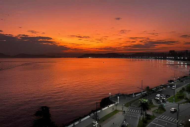 Golden Dawn: Sofisticação e Vista Mar