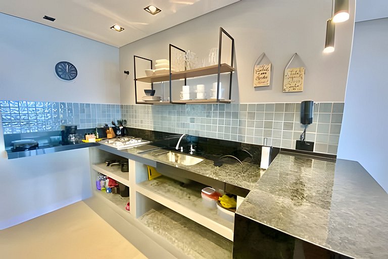 SHB - Golden Dawn: Sofisticação e Vista Mar