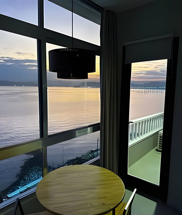 SHB - Golden Dawn: Sofisticação e Vista Mar