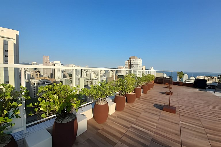 Oásis no Coração do Gonzaga, com Piscina