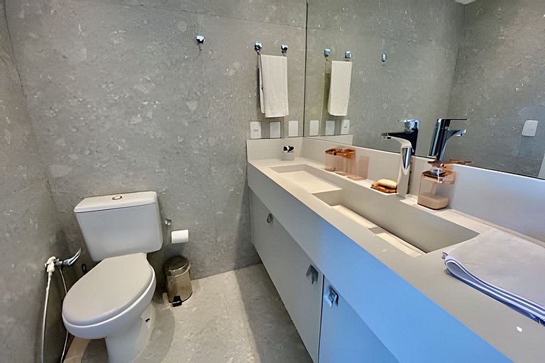 SHB - Apê incrível "pé na areia" no Gonzaga