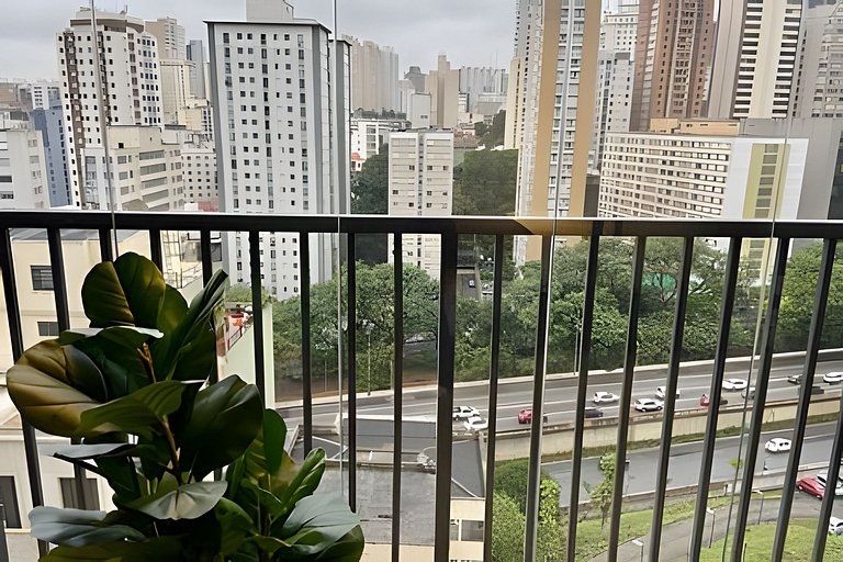 Studio moderno com sacada prox. Paulista
