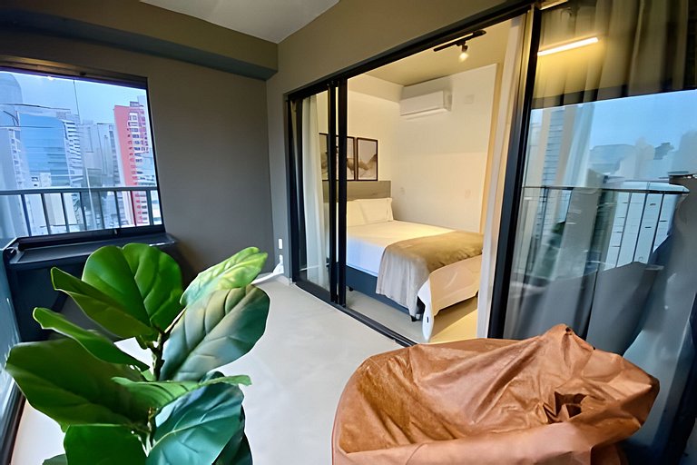 Studio moderno com sacada prox. Paulista