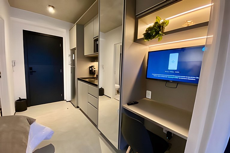Studio moderno com sacada prox. Paulista