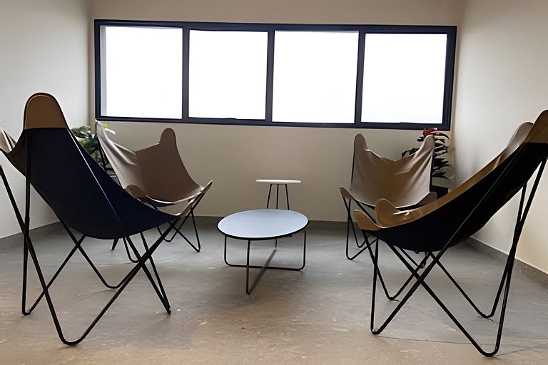 Studio moderno com sacada prox. Paulista