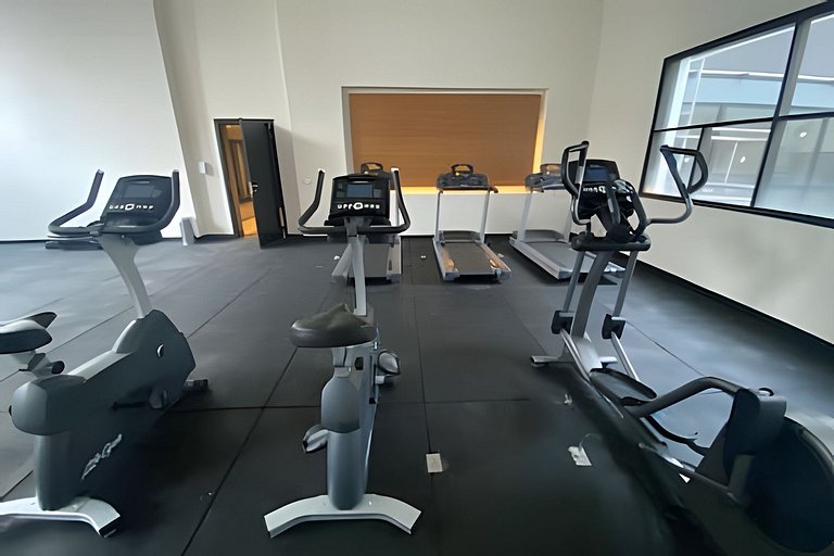 Studio com sacada e coworking prox Paulista