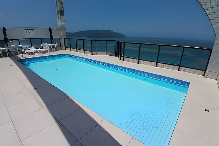 Horizonte Azul: Refúgio com Vista Inesquecível
