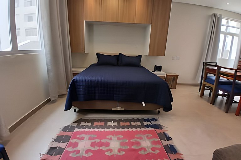 SHB - Sol e Mar: Paraíso Frente ao Horizonte Azul