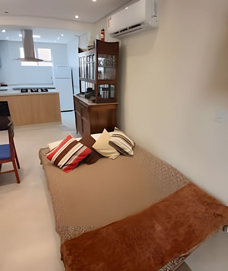 SHB - Sol e Mar: Paraíso Frente ao Horizonte Azul