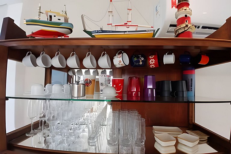 SHB - Sol e Mar: Paraíso Frente ao Horizonte Azul