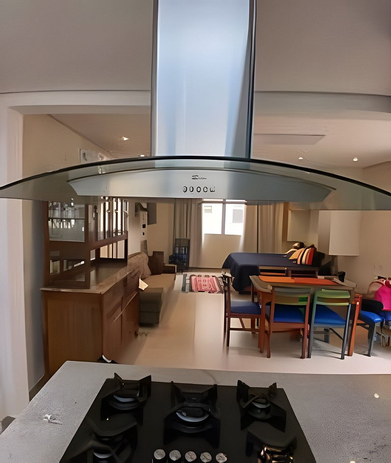 SHB - Sol e Mar: Paraíso Frente ao Horizonte Azul